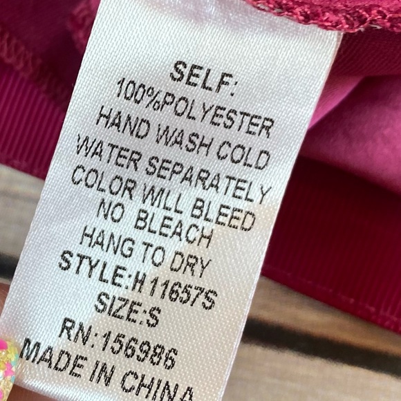 NWT idem ditto magenta satin mini a line skirt - Picture 4 of 6